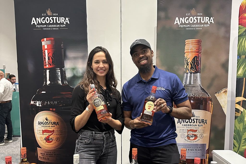 ANGOSTURA® HAD A RUMTASTIC TIME AT THE 5TH MIAMI RUM CONGRESS ANGOSTURA